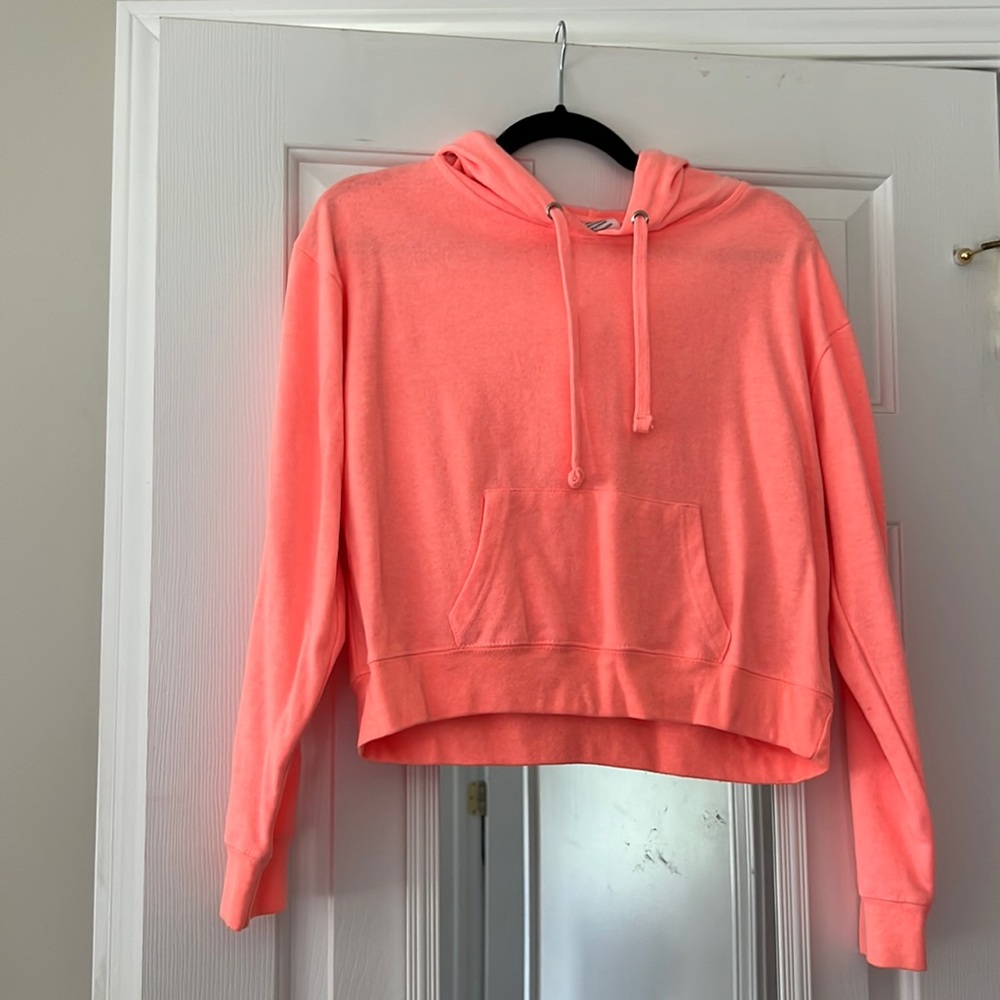 Cropped hoodie